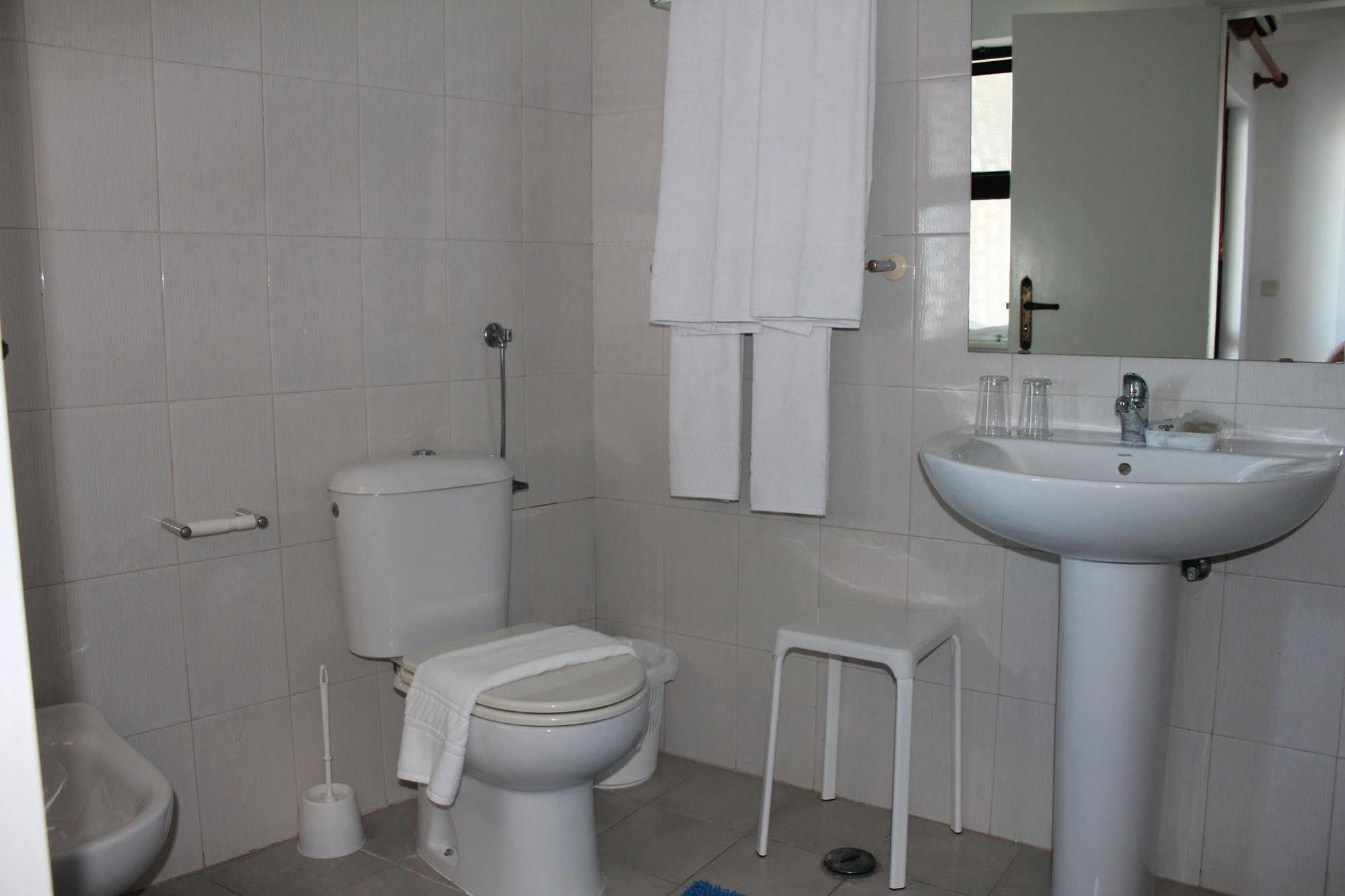Manta Guest Nocleg ze śniadaniem 3*